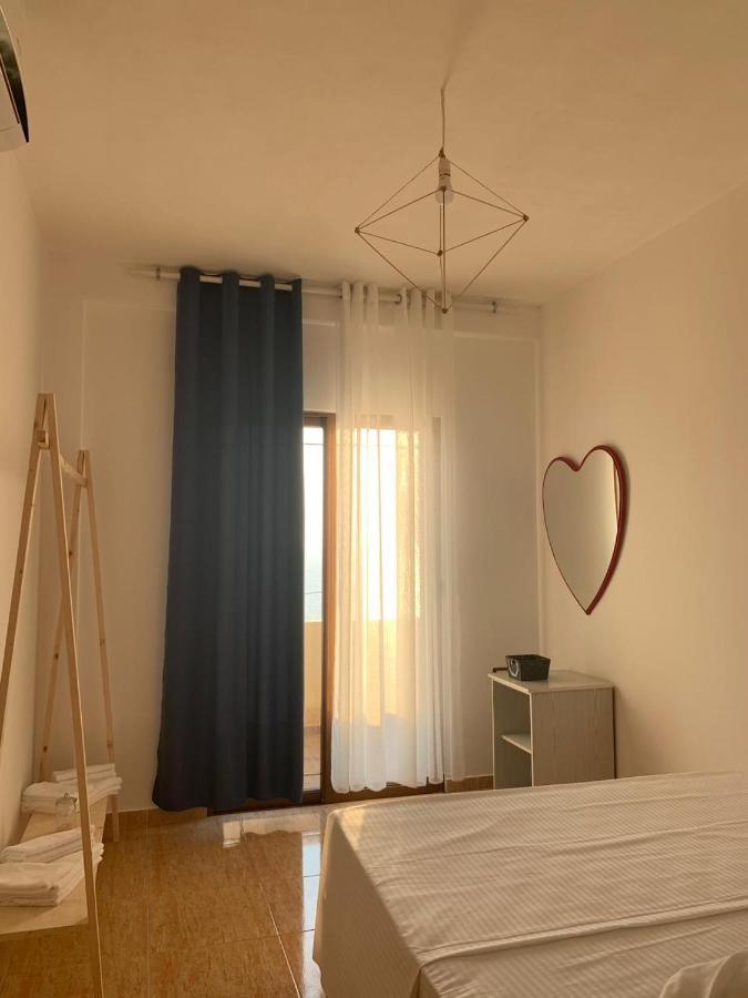 Kenza Apartments Sarandë 部屋 写真