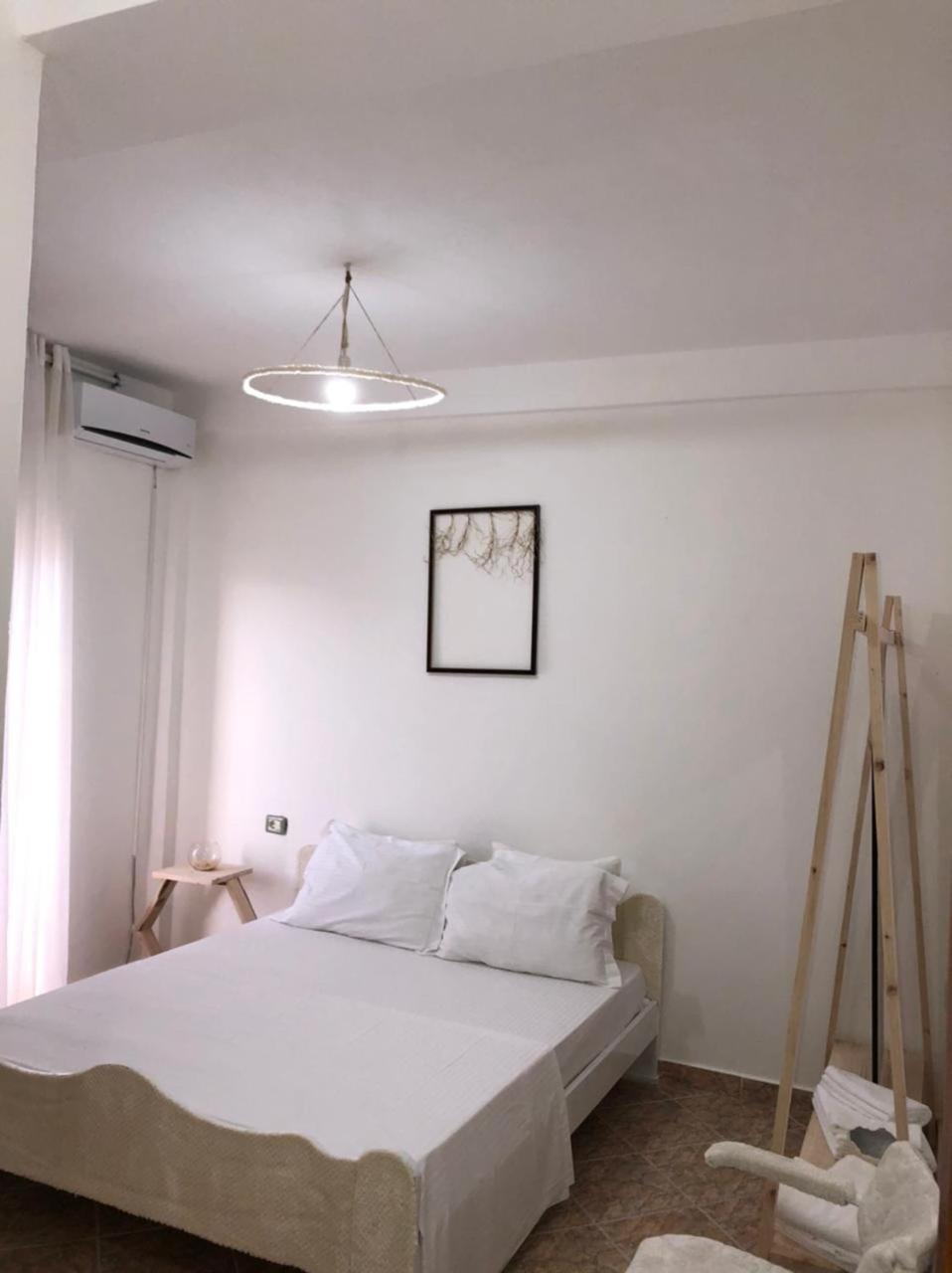 Kenza Apartments Sarandë 部屋 写真