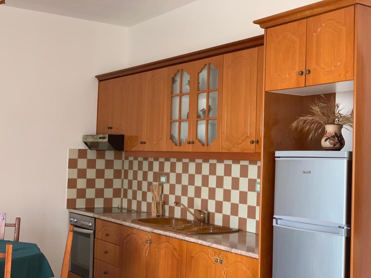 Kenza Apartments Sarandë 部屋 写真
