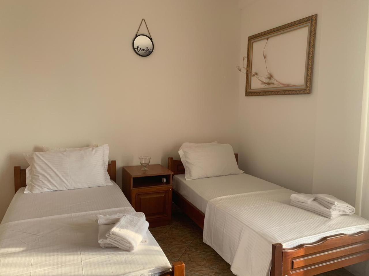Kenza Apartments Sarandë 部屋 写真