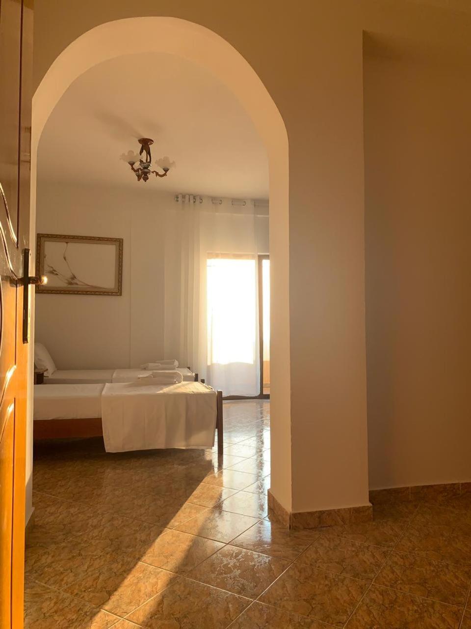 Kenza Apartments Sarandë 部屋 写真
